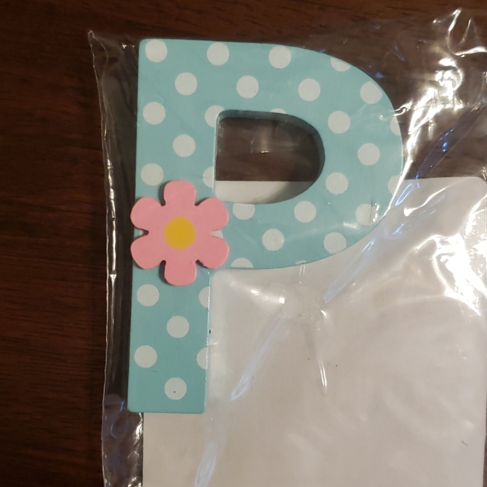 Lot of 6 letter Ps with pink flower